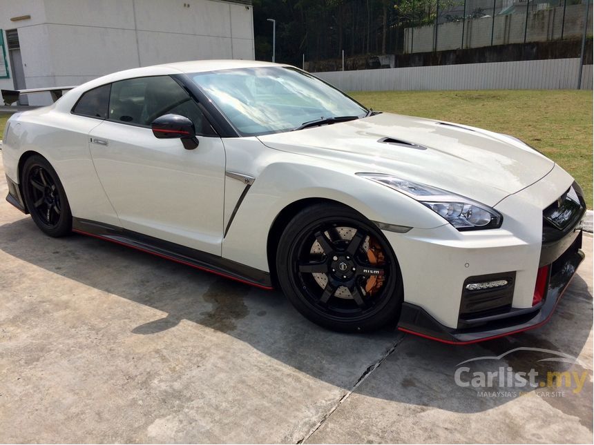 Nissan Gt R 2017 Nismo 3 8 In Kuala Lumpur Automatic Coupe White For Rm 979 000 6636405 Carlist My