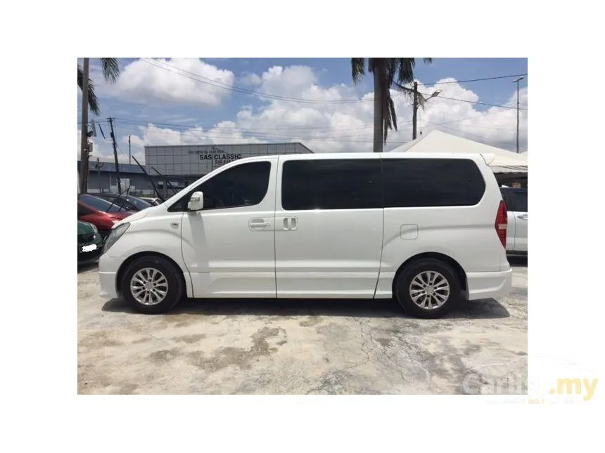 2012 Hyundai Grand Starex MPV