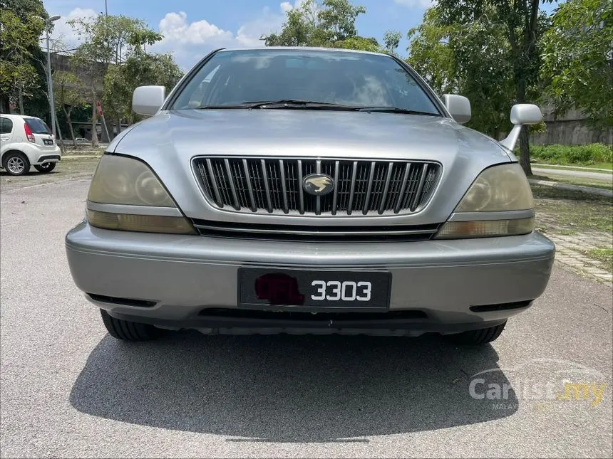 1999 Toyota Harrier SUV
