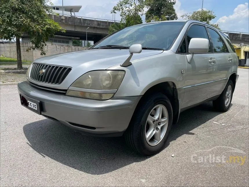 1999 Toyota Harrier SUV