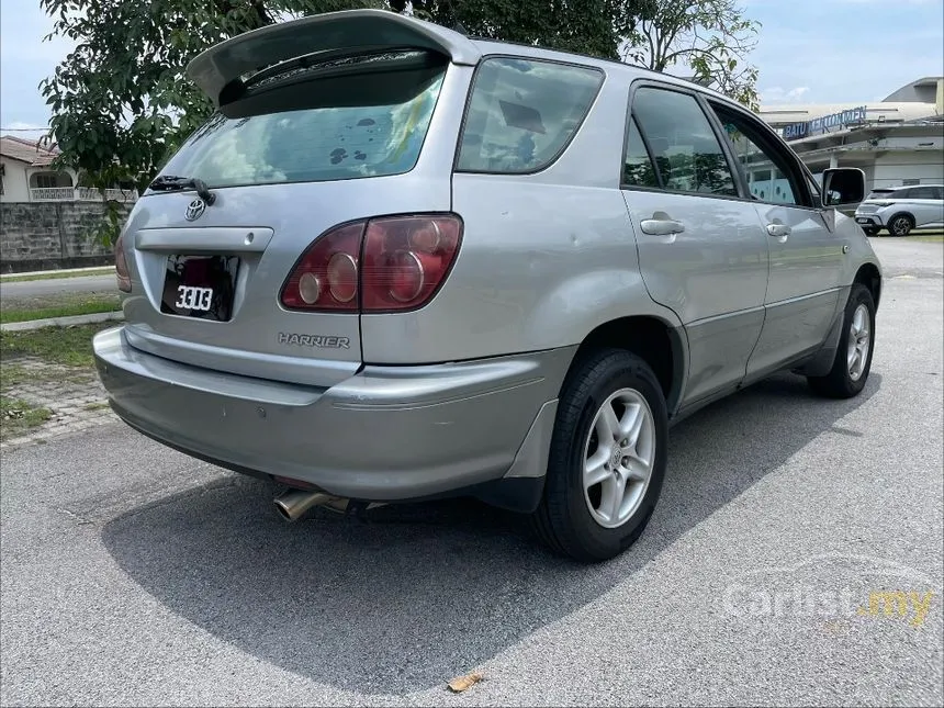 1999 Toyota Harrier SUV