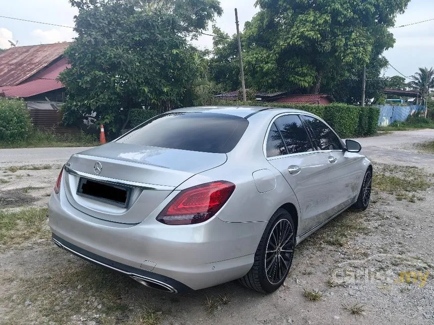 2018 Mercedes-Benz C200 Avantgarde Sedan