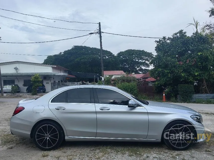 2018 Mercedes-Benz C200 Avantgarde Sedan
