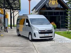 2020 Toyota Commuter 2.8 Van