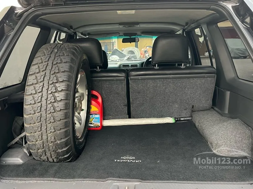 2003 Nissan Terrano Spirit S1 SUV