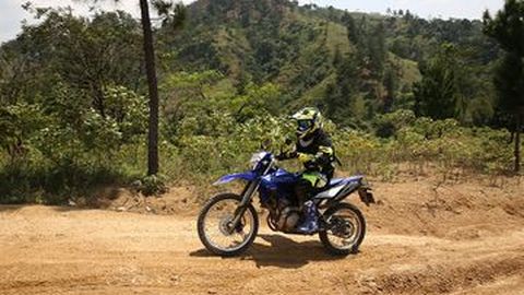 Keunggulan Yamaha WR 155R Dibandingkan Kompetitor