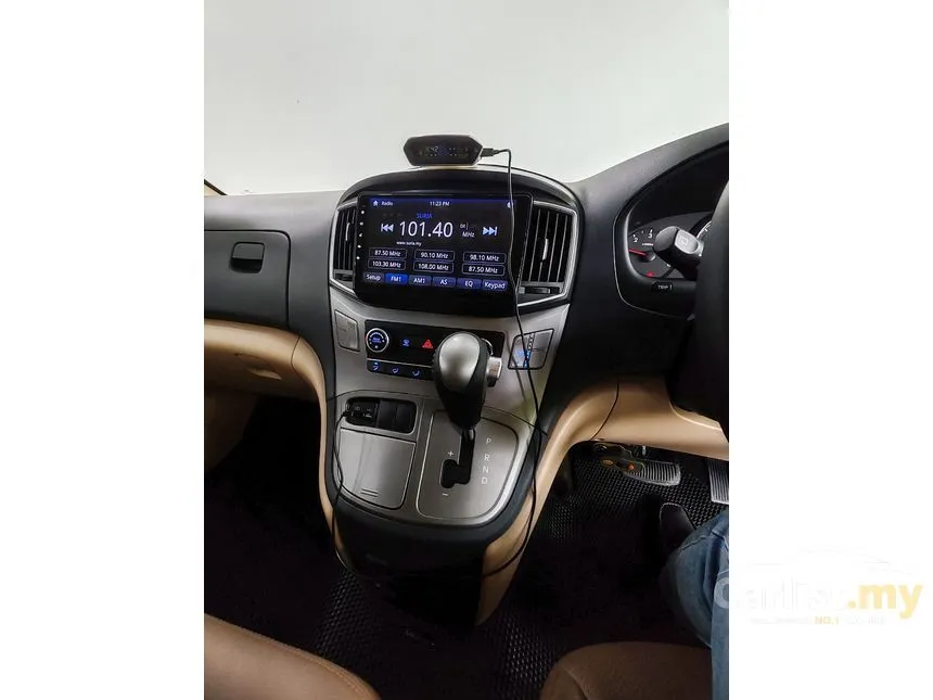 2021 Hyundai Grand Starex Executive Plus MPV