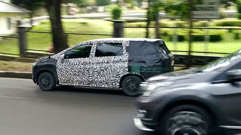 Production Spec 2017 Mitsubishi XM Caught On Camera In Indonesia