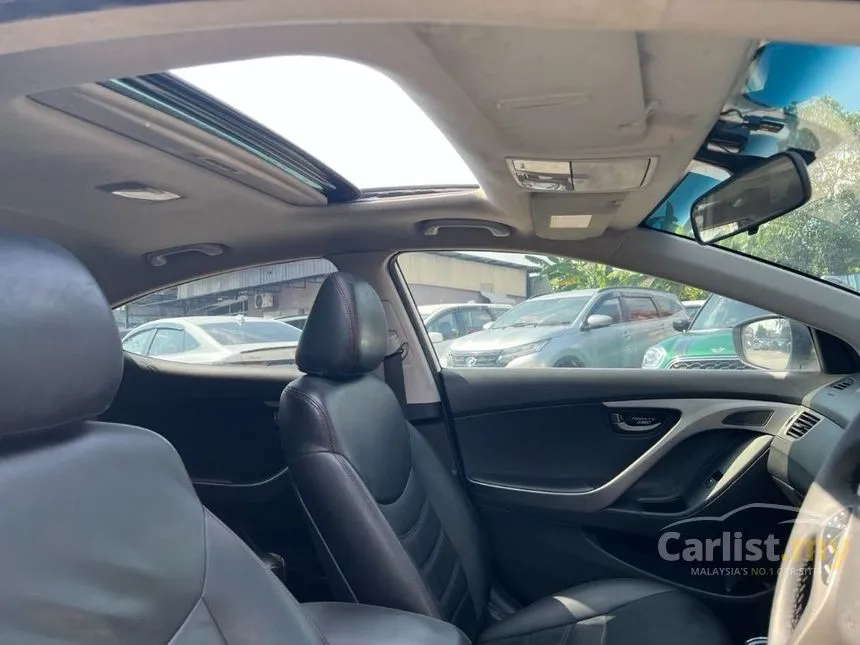 2012 Hyundai Elantra Premium Sedan