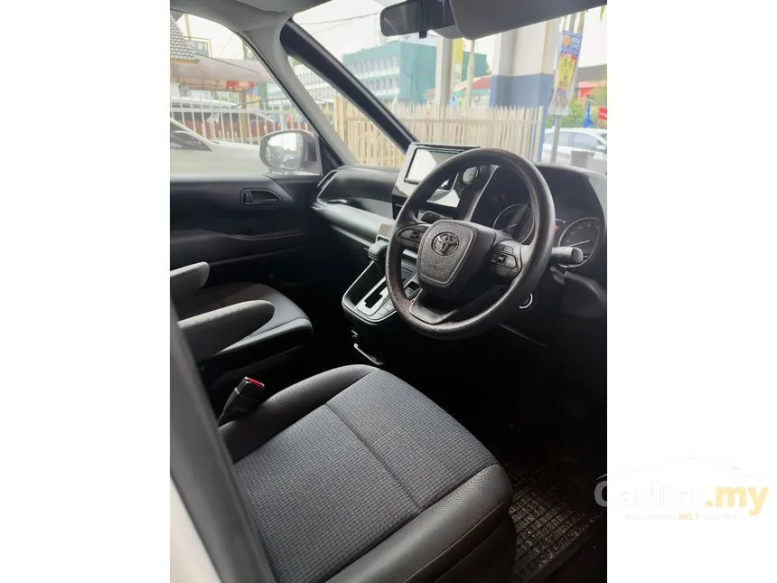 2022 Toyota Noah S-G MPV