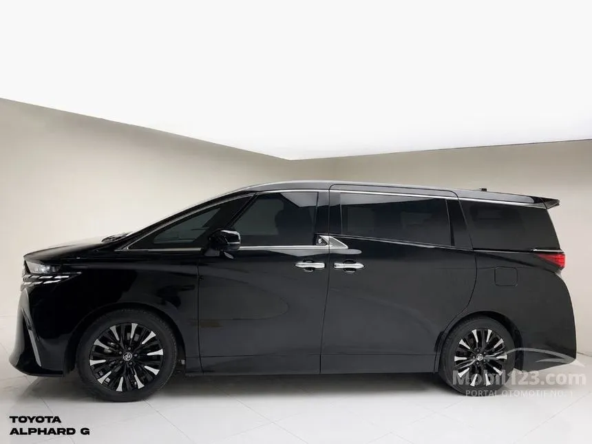 2024 Toyota Alphard G (Non Premium Color) MPV