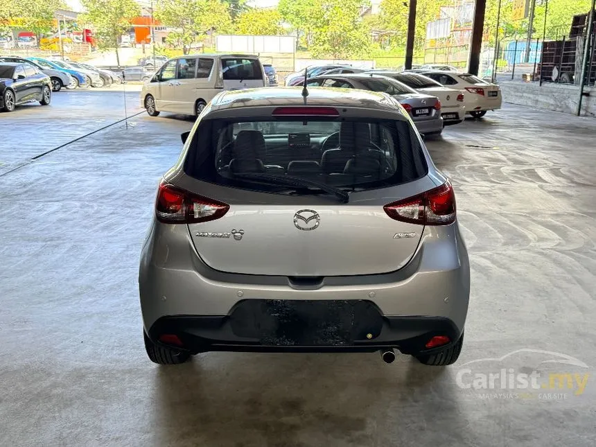 2015 Mazda 2 SKYACTIV-G Hatchback