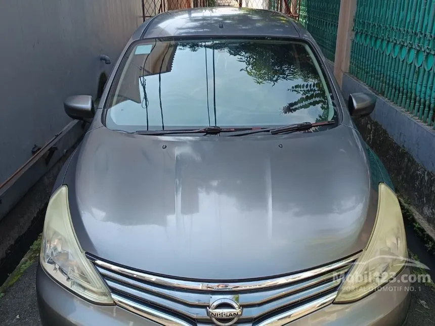 2015 Nissan Grand Livina SV MPV