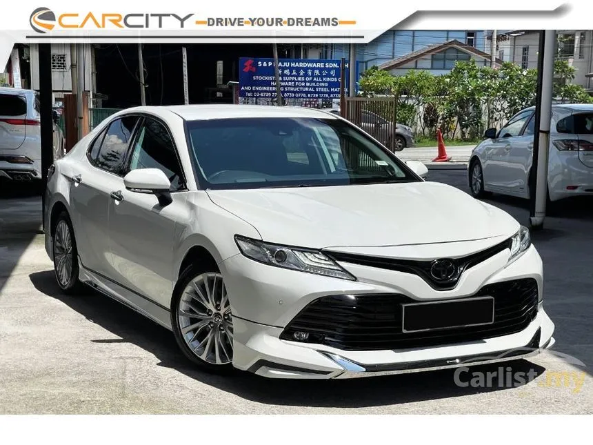 2022 Toyota Camry V Sedan