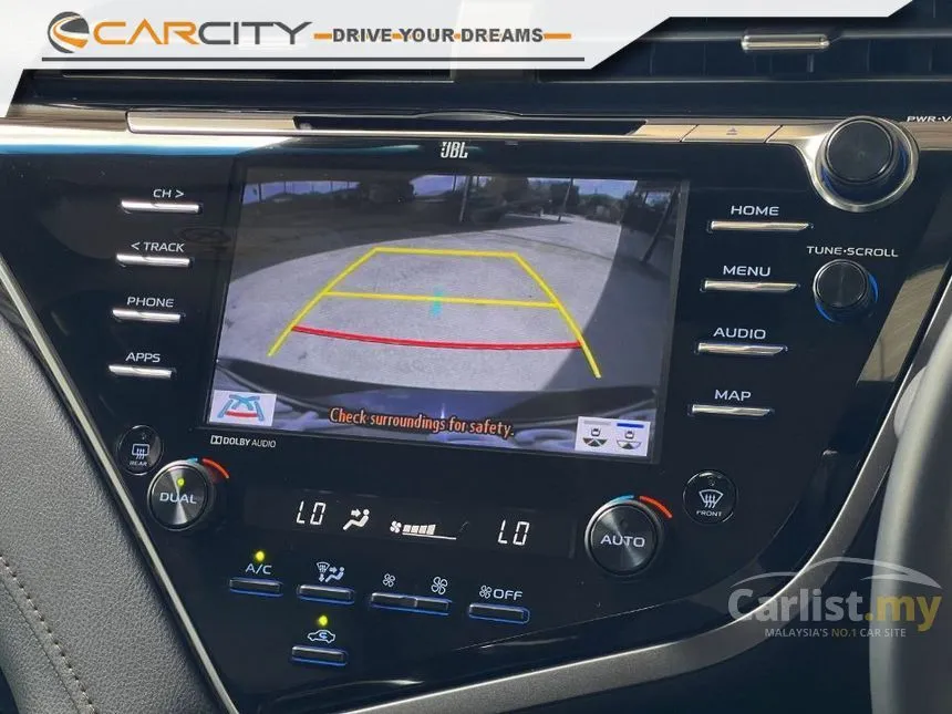 2022 Toyota Camry V Sedan