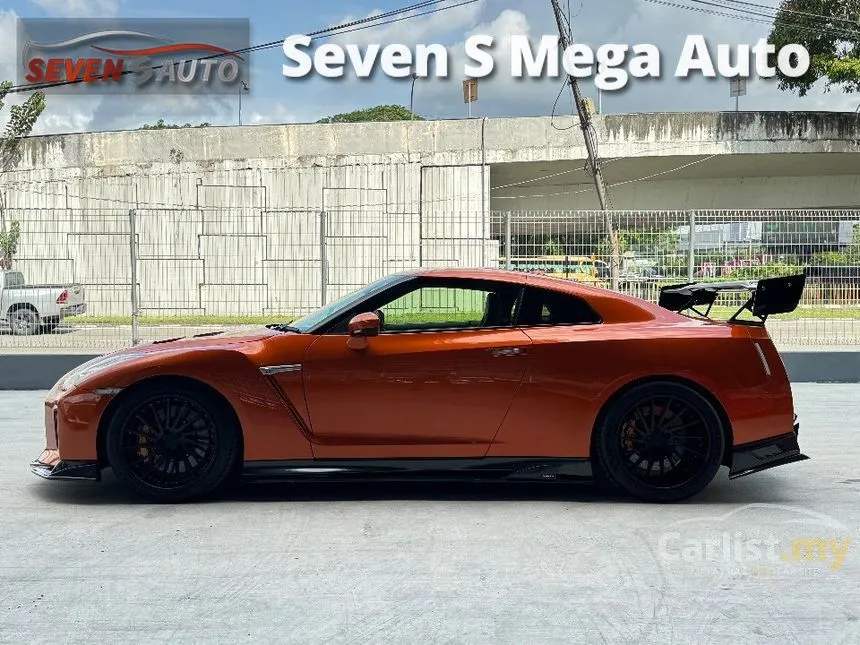 2018 Nissan GT-R Recaro Coupe