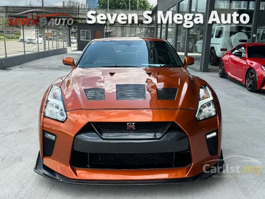 2018 Nissan GT-R Recaro Coupe