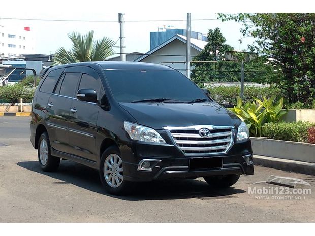  Toyota  Kijang  Innova  V  Luxury  Mobil  bekas dijual di 