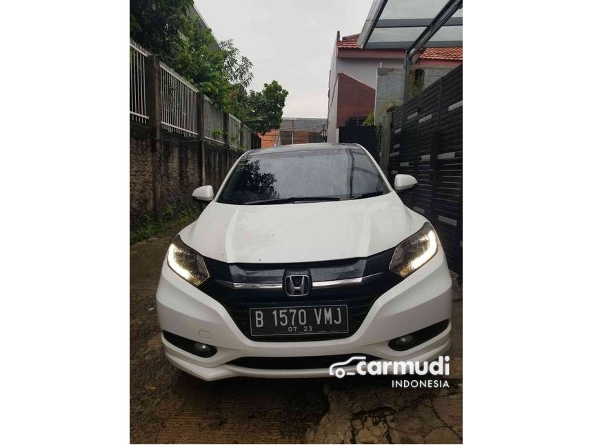 Jual Mobil Honda Hr V 2015 1 8 Di Jawa Barat Automatic Putih Rp 242 000 000 7529605 Carmudi Co Id