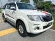 Used 2015 Toyota Hilux 2.5 G VNT PICKUP TRUCK 4WD D