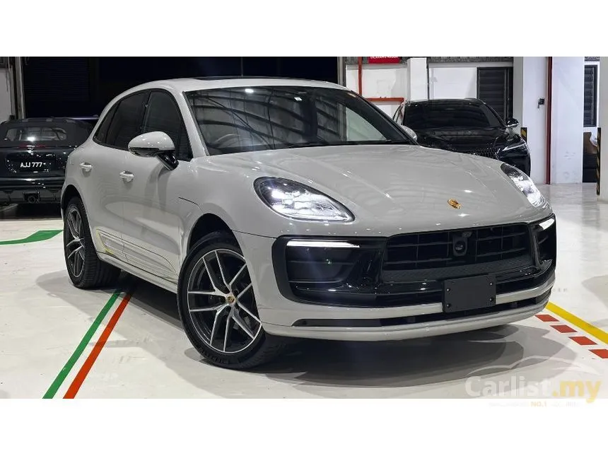 2023 Porsche Macan SUV
