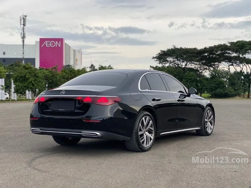 2024 Mercedes-Benz E200 Avantgarde Sedan