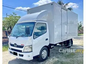 2015 Hino 300 Series 4.0 WU720 ECO - WU720R-HKMQL3 Lorry