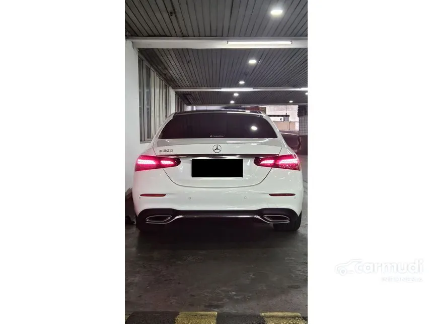 2022 Mercedes-Benz E300 AMG Line Sedan