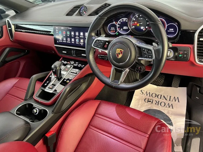 2022 Porsche Cayenne SUV