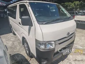 2015 Toyota Hiace 2.5 Window Van Van