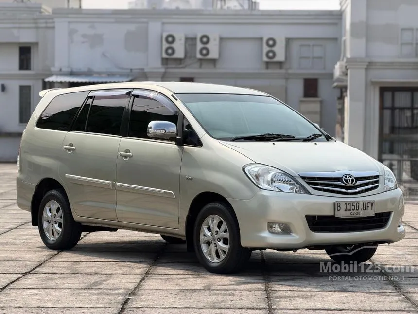 2010 Toyota Kijang Innova G MPV
