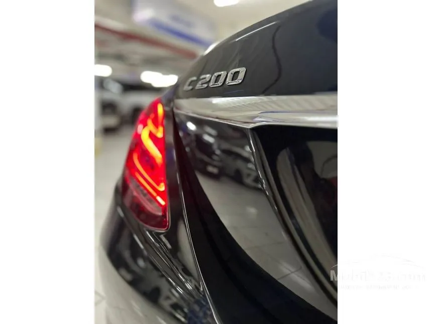 2014 Mercedes-Benz C200 Avantgarde CBU Sedan