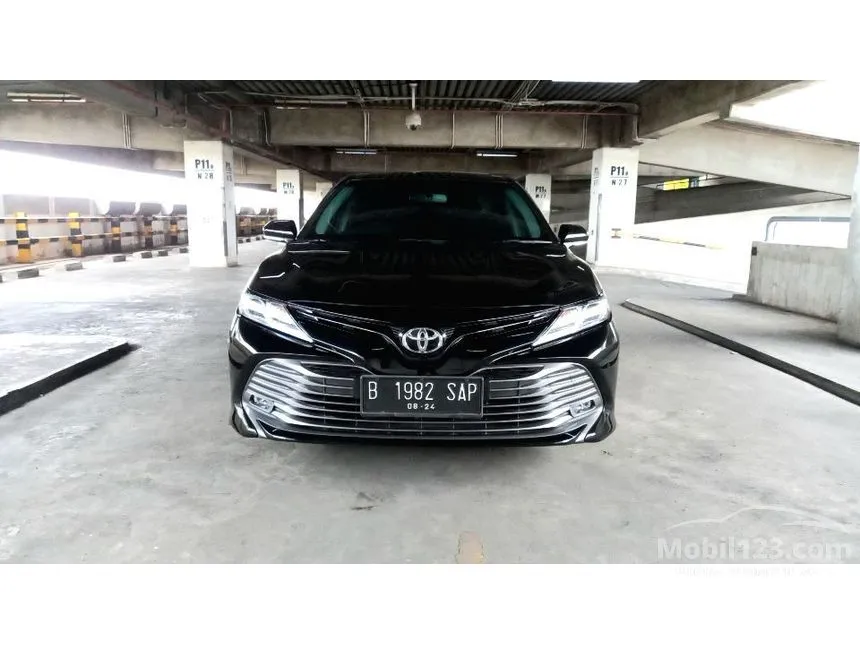 Jual Mobil Toyota Camry 2019 V 2.5 di DKI Jakarta Automatic Sedan Hitam Rp 398.000.000