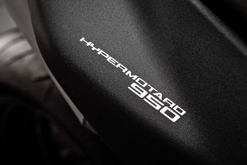 Ducati Hypermotard 950 Tantang Adrenalin Penggunanya 6