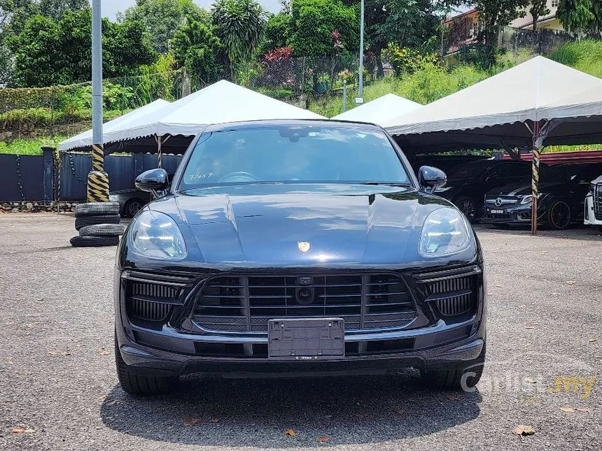 2020 Porsche Macan Turbo SUV