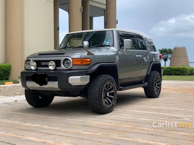Search 102 Toyota Fj Cruiser Cars For Sale In Malaysia Carlist My