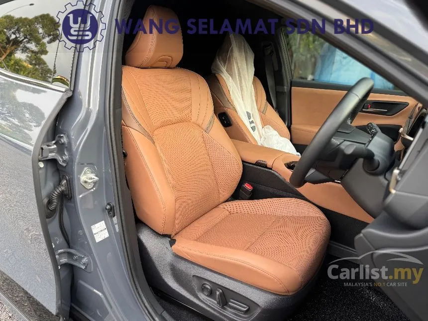 2024 Toyota Crown Sport Z PHEV SUV