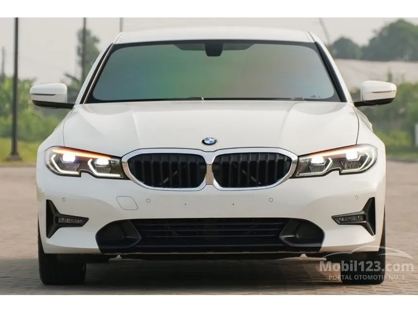 2020 BMW 320i Sport Sedan