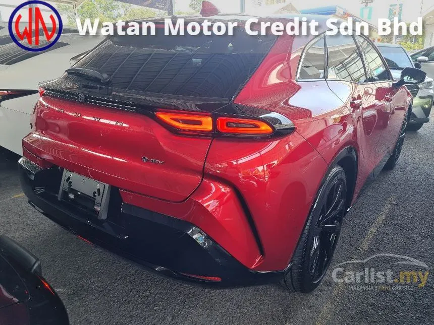 2024 Toyota Crown Sport Z PHEV SUV
