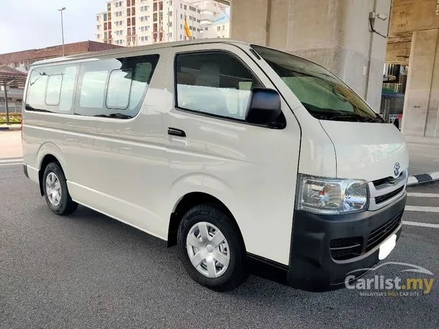 Score A Toyota Hiace Van For Under $15,000! (Deals Inside) - 3luyi2i