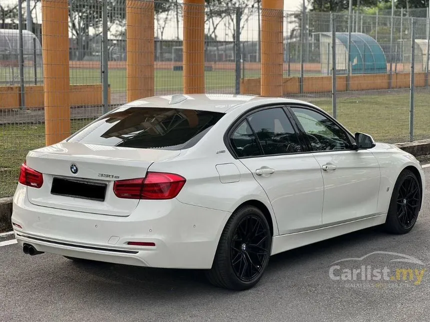 2017 BMW 330e Sport Line Sedan