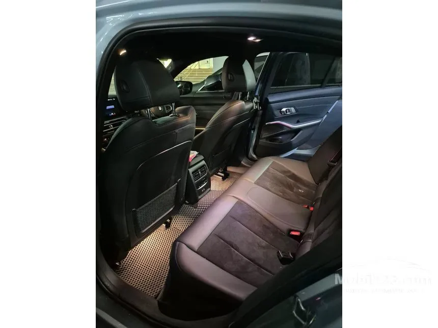 2023 BMW 330i M Sport Pro Sedan