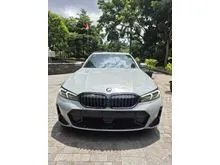 2023 BMW 330i 2.0 M Sport Pro Sedan Odo 15 Rbuan (TERMURAH)