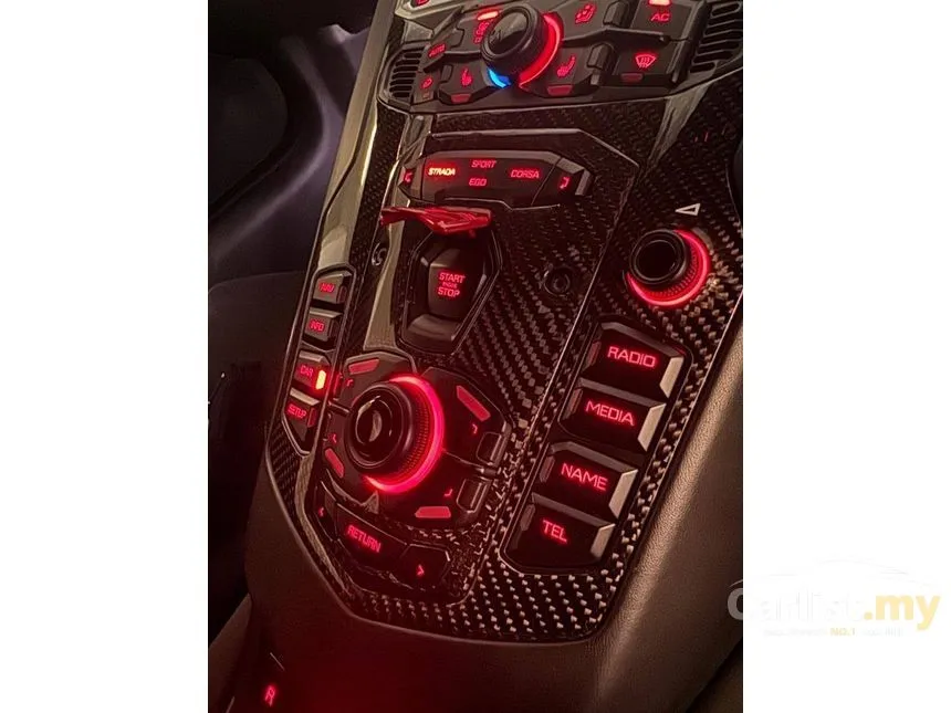 2017 Lamborghini Aventador S Coupe