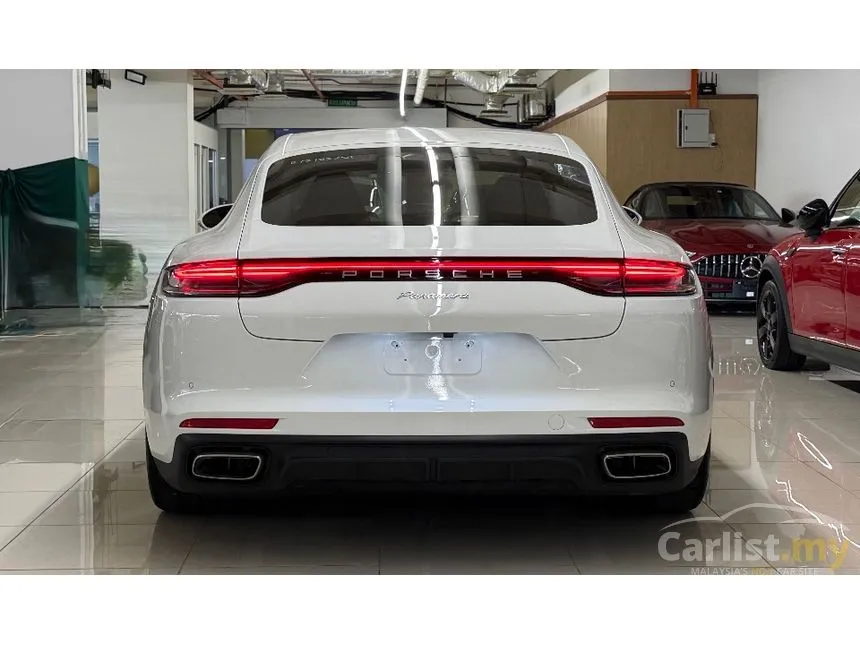 2021 Porsche Panamera Hatchback