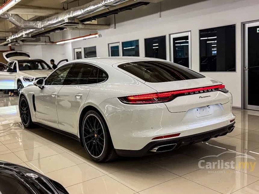 2021 Porsche Panamera Hatchback