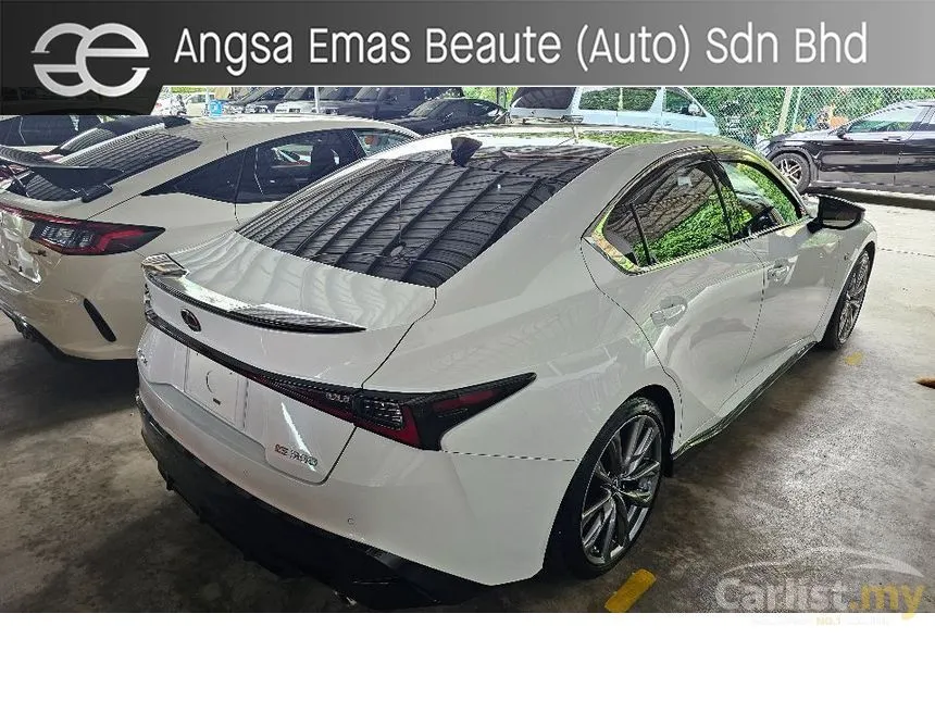 2021 Lexus IS 300 Luxury Sedan