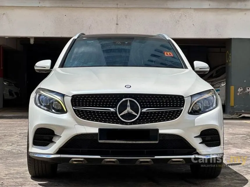 2016 Mercedes-Benz GLC250 4MATIC AMG Line SUV