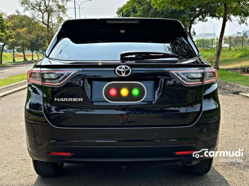2015 Toyota Harrier SUV