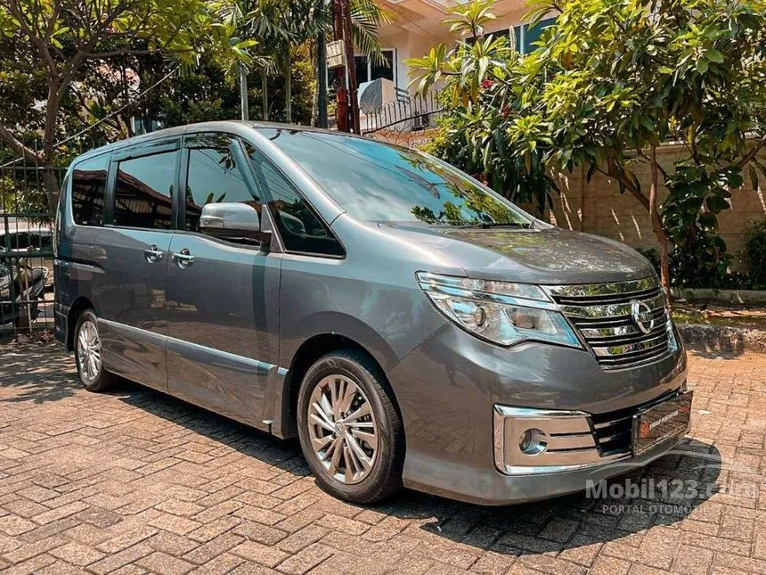 Jual Mobil Nissan Serena 2017 Highway Star 2.0 di DKI Jakarta Automatic MPV Abu